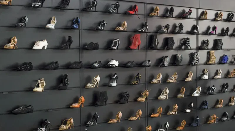 Dance Shoes Supplier